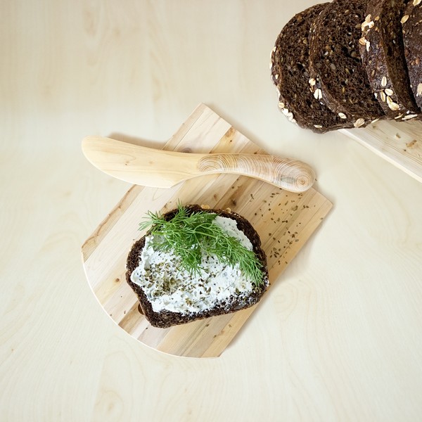 stoviglie in legno di ginepro