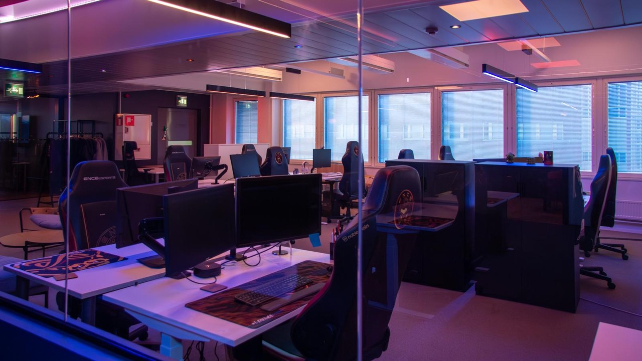 WhatsApp Image 2024-10-27 at 11.16.33