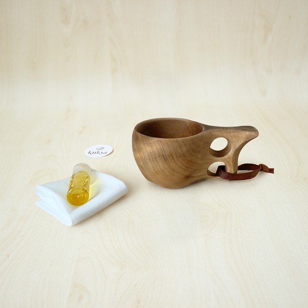 kuksa antes de aplicar el aceite de tung