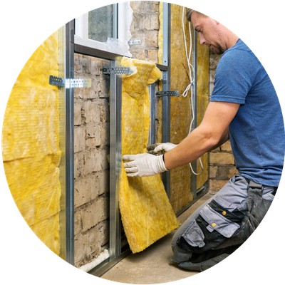 Maison Homme isolation laine de vert