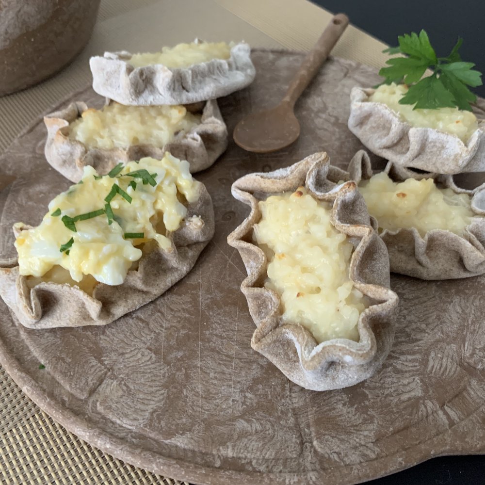 Karelia kartoffel, traditionelles finnisches Gericht aus Karelien 🇫🇮