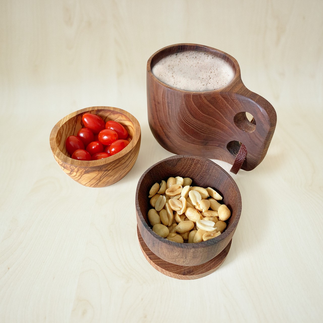 tazza e ciotola in radica d'olmo