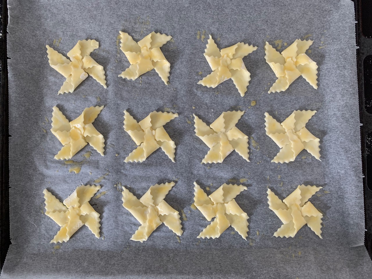 kerststerren in deeg