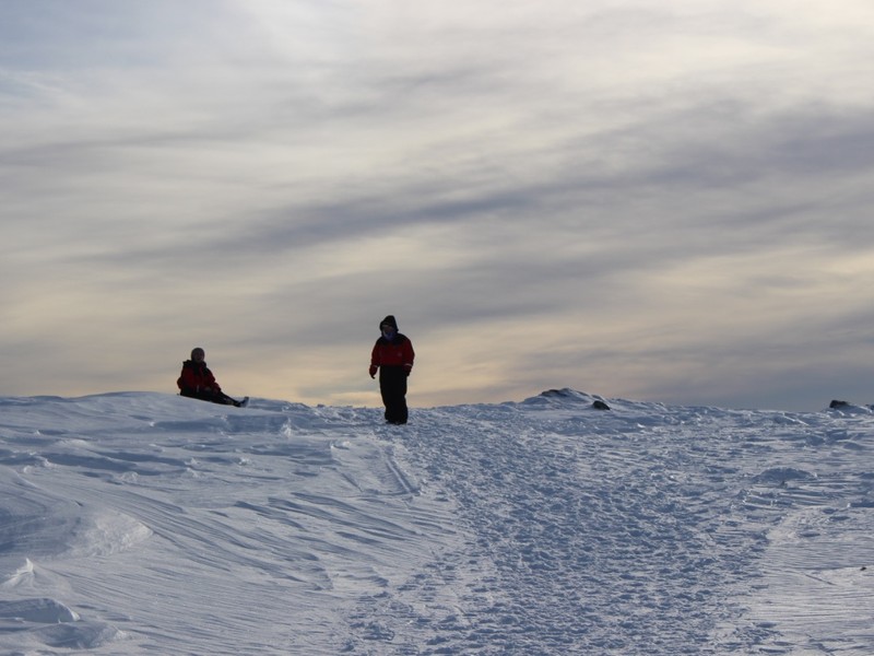 Raquettes colline Laponie