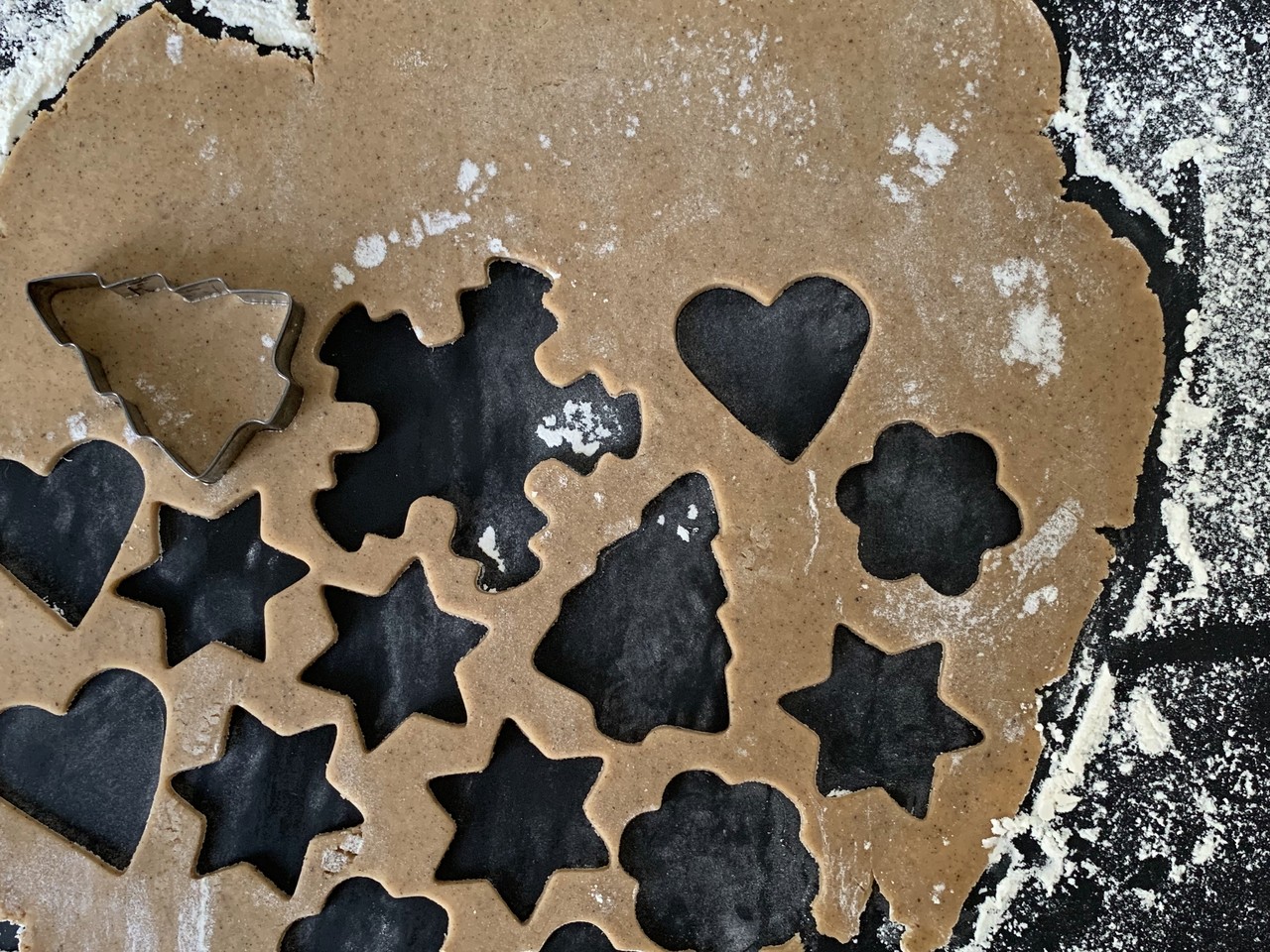 Cortapastas de árbol de Navidad piparkakku